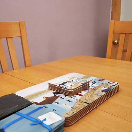 Quiet And Spacious 3 Bedroom 카디프 외부 사진