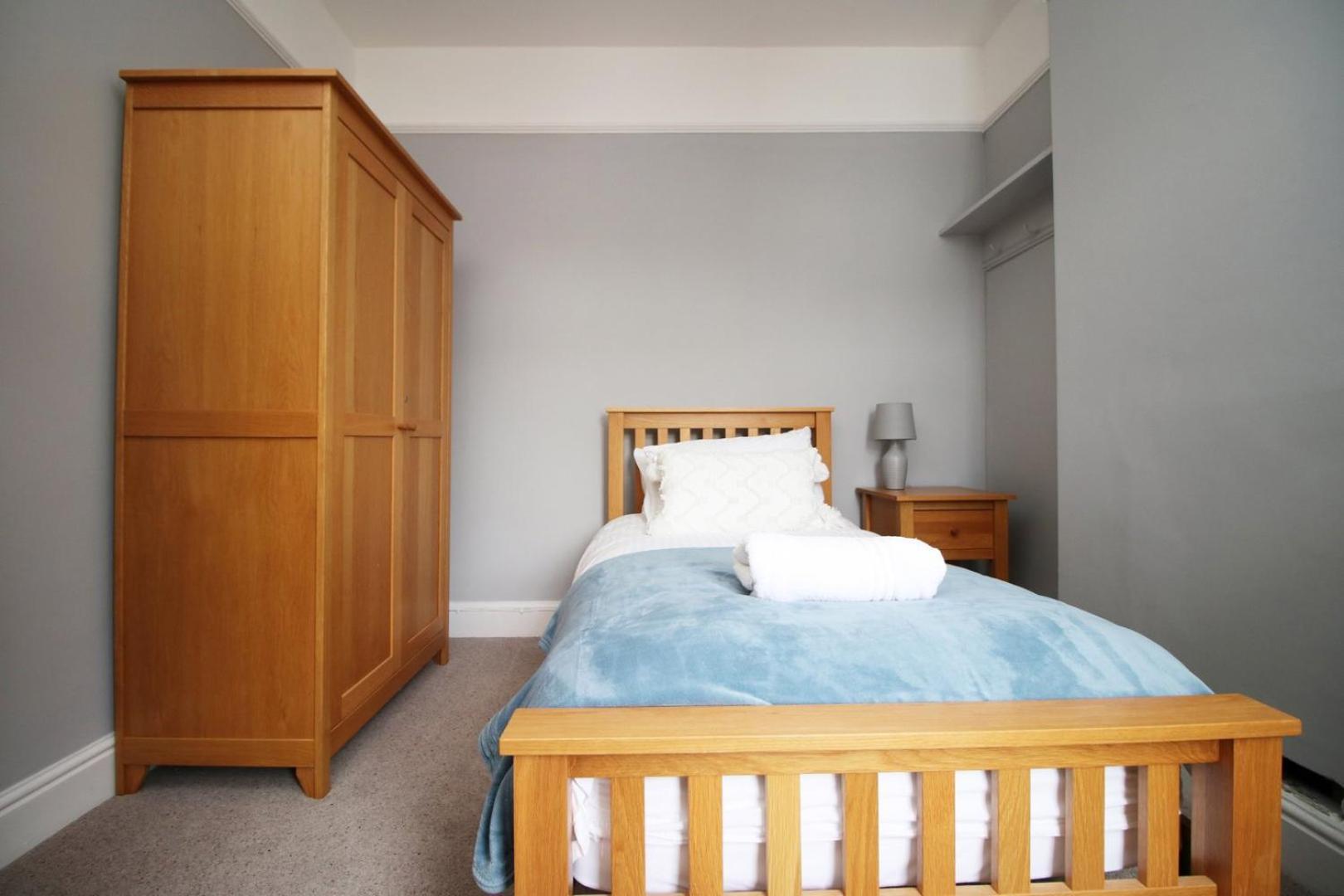 Quiet And Spacious 3 Bedroom 카디프 외부 사진